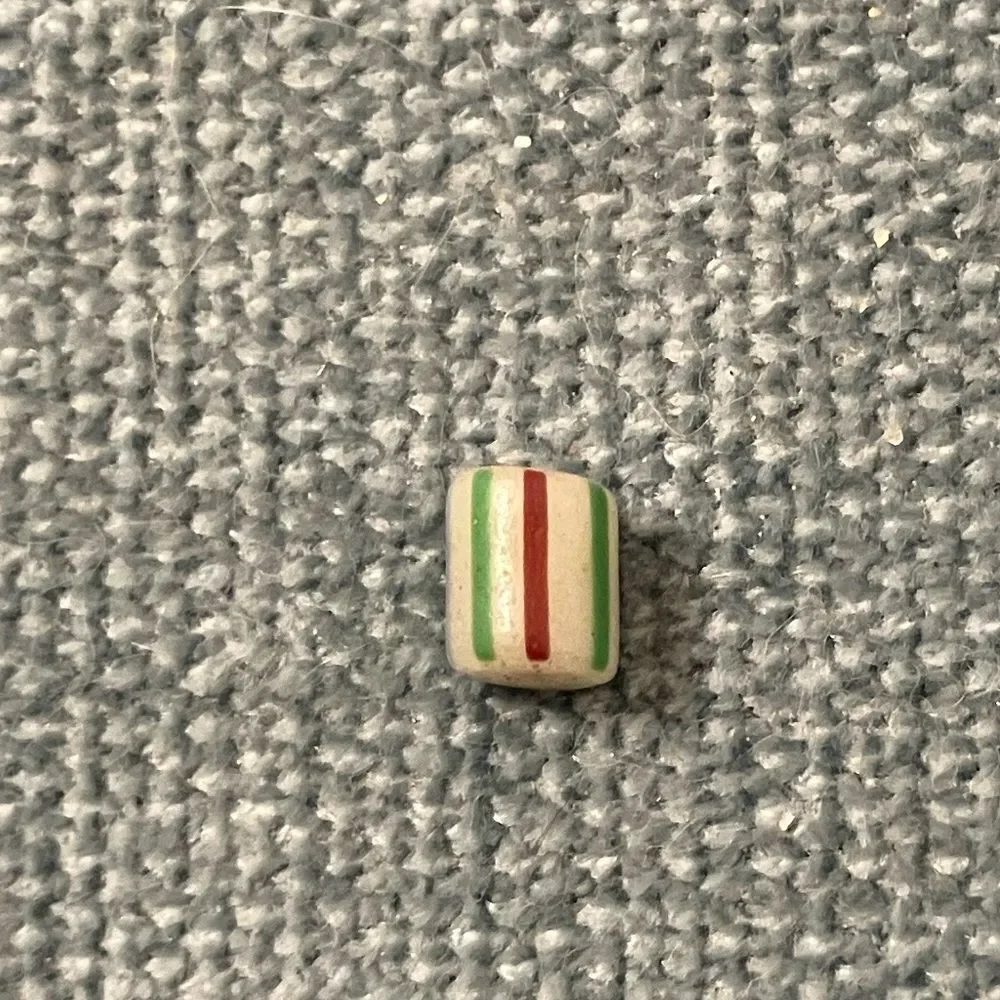 Bead
